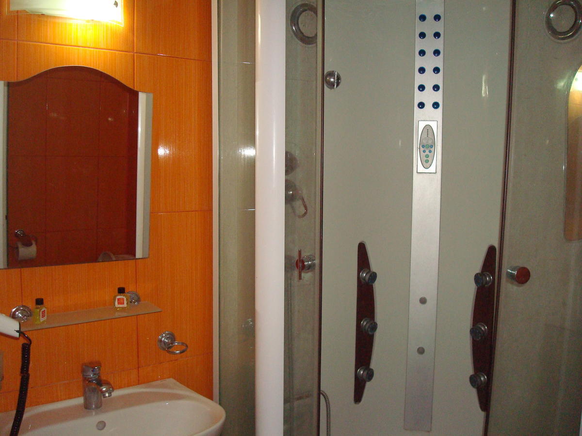 Hotel Prestige Costinești Oda fotoğraf