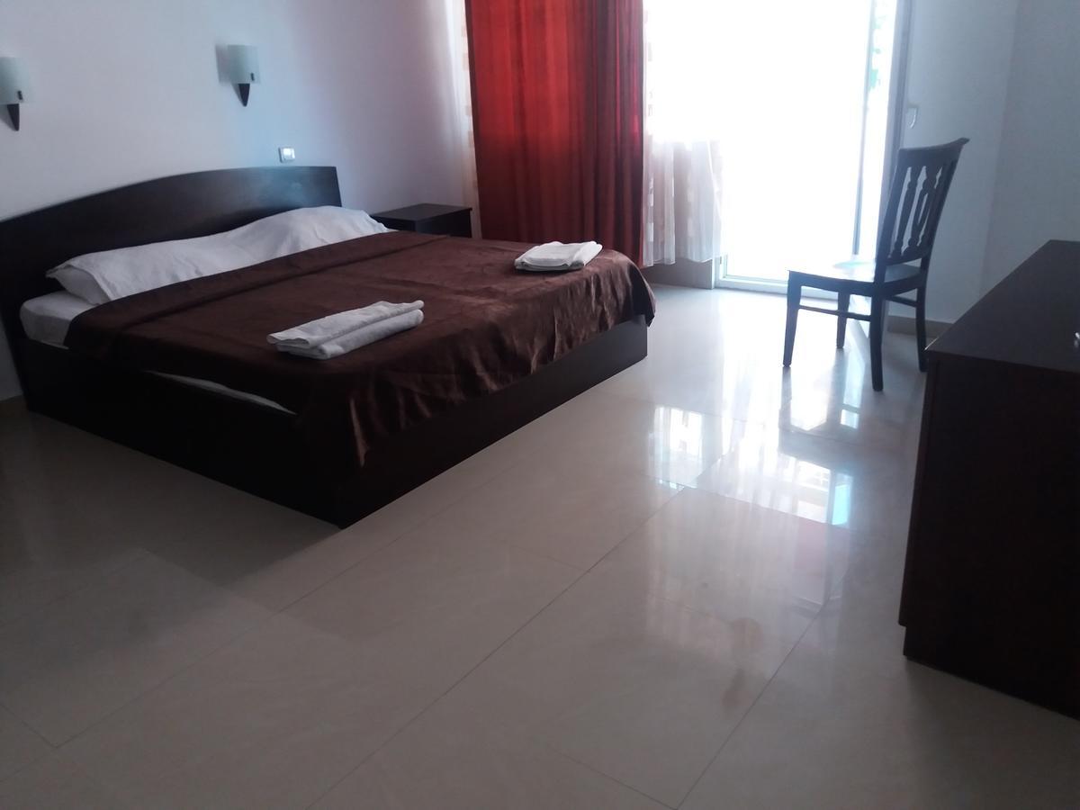 Hotel Prestige Costinești Dış mekan fotoğraf