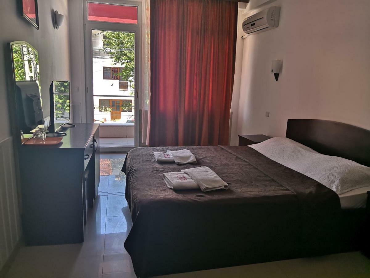 Hotel Prestige Costinești Dış mekan fotoğraf