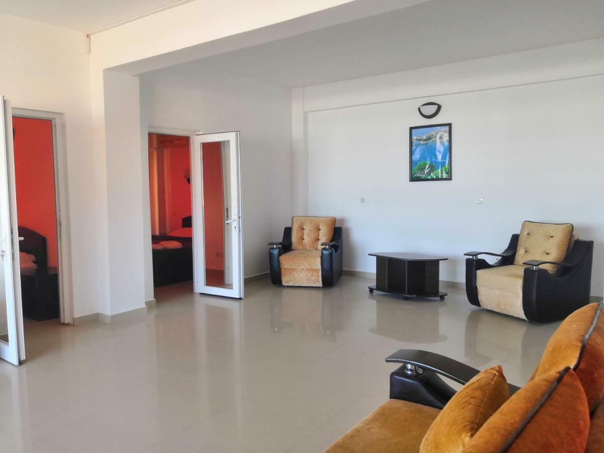 Hotel Prestige Costinești Dış mekan fotoğraf